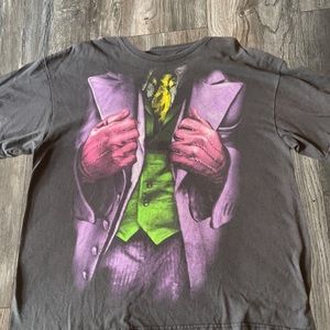 Joker graphic tee